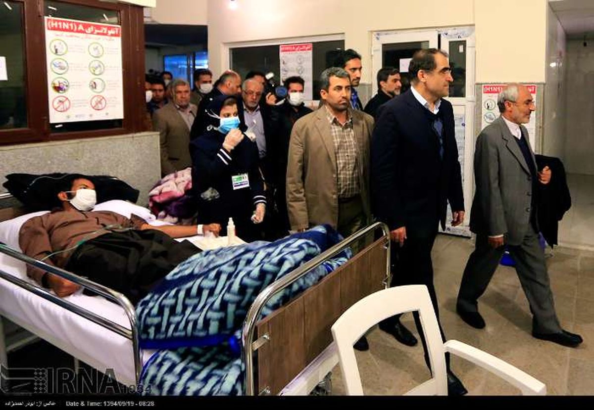 تصاویر:عیادت وزیر بهداشت از بیماران مبتلا به آنفلوآنزا