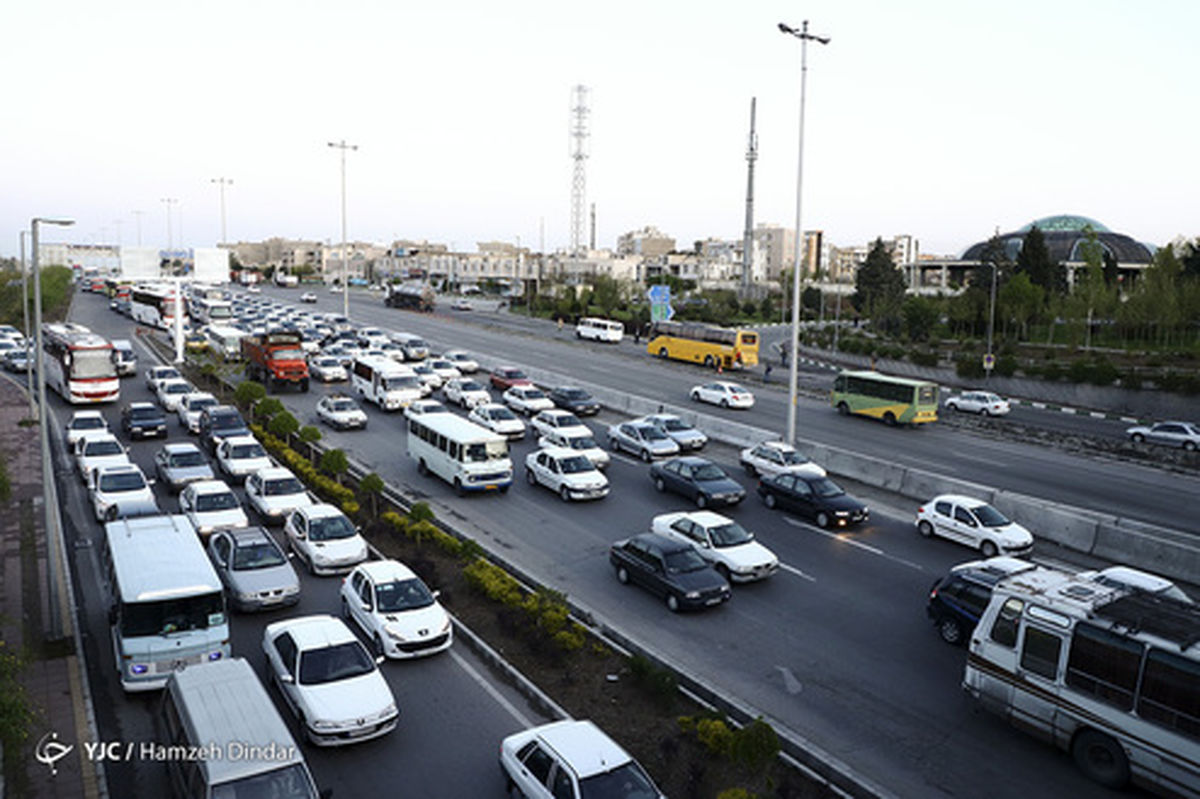 تصاویر: ترافیک عجیب تهران  امروز ۳۰ فروردین ۹۹