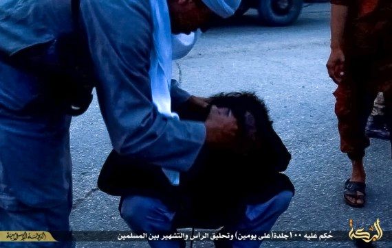 کچل کردن،مجازات جدید داعش!/عکس