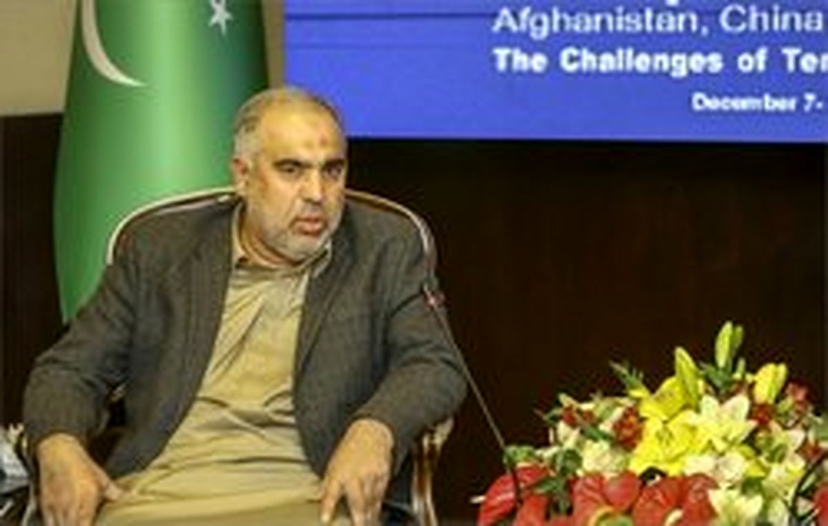 رئیس مجلس پاکستان: باید ریشه تروریسم را بخشکانیم