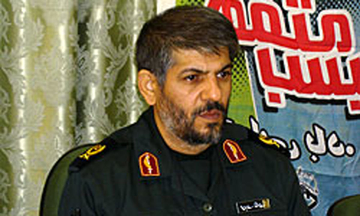 وظيفه بسيج نخبه پروري سياسي است