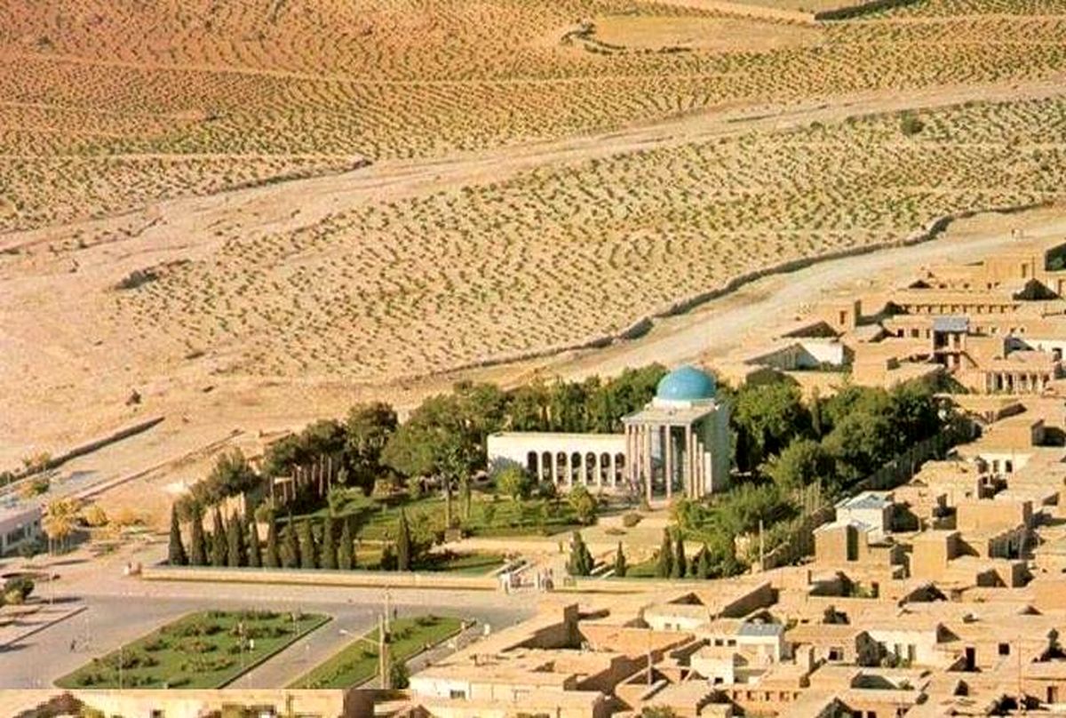 عکس: شیراز و مقبره سعدی در دهه ۴۰
