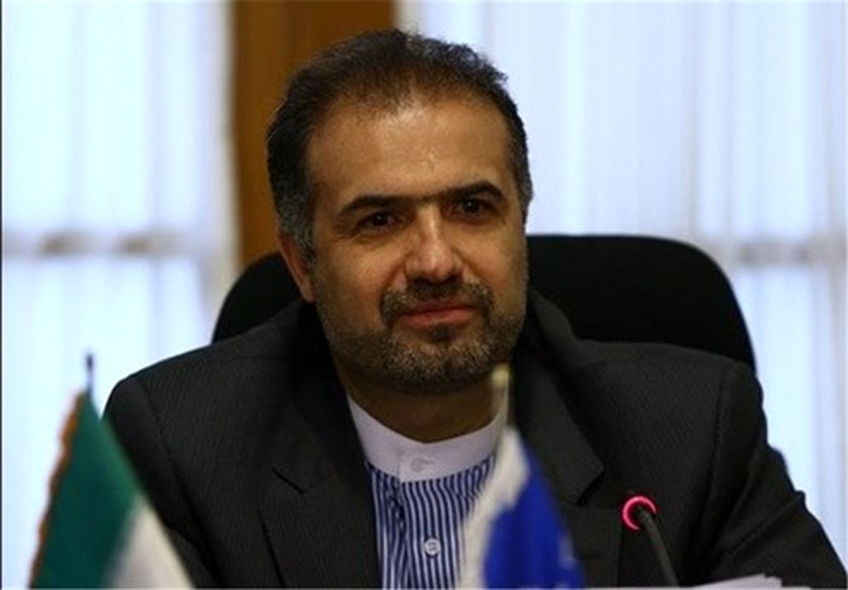 نماینده تهران: خبر درگیری ام با ظریف «فیک» است