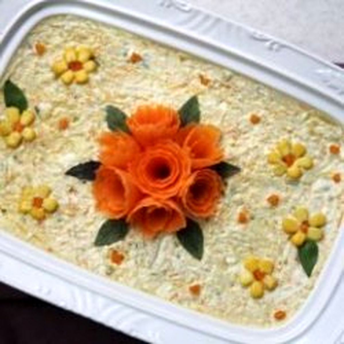 دستور تهیه سالاد الویه مجلسی