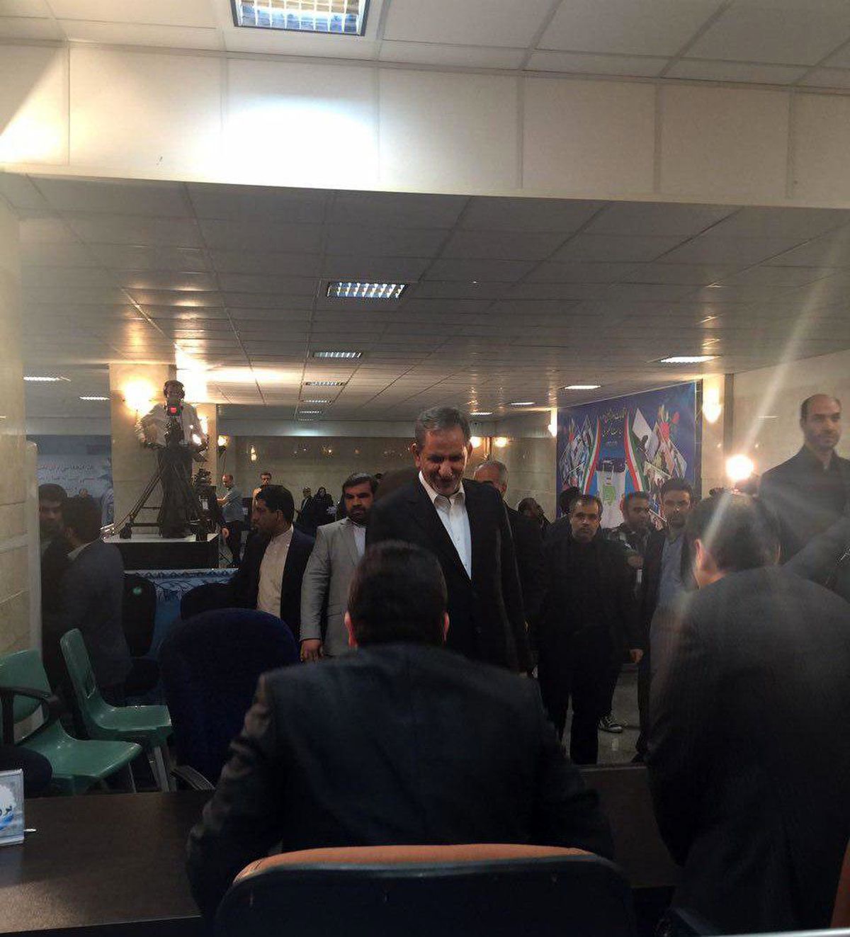 گزارش لحظه به لحظه از آخرین روز ثبت نام کاندیداهای ریاست جمهوری/ محمد هاشمی و حاجی‌بابایی و زاهدی ثبت‌نام کردند/ تعداد داوطلبان به ۱۳۶۱ نفر رسید