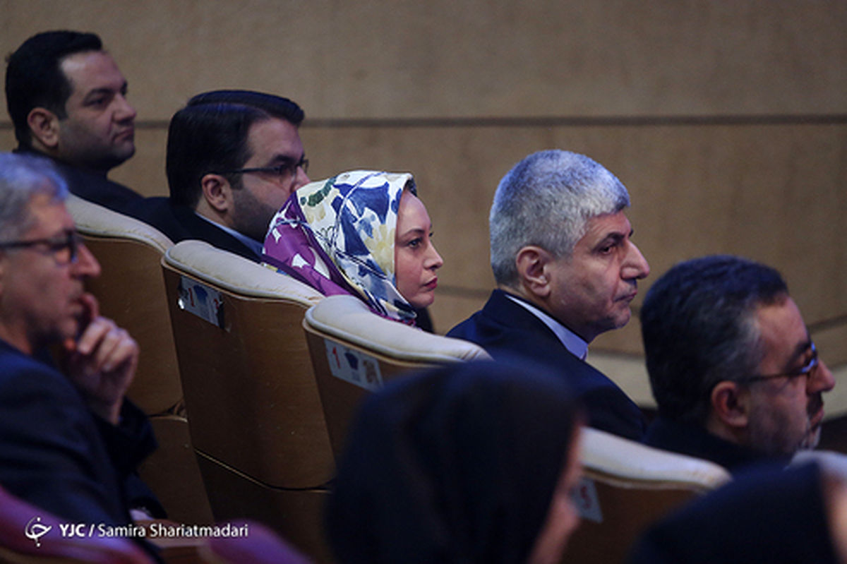 بازیگر زن پرستار به همراه همسر دیپلماتش دیده شد +عکس