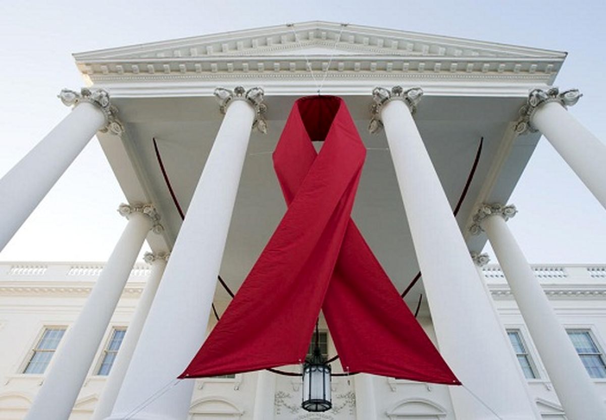 عکس/سردر کاخ‌سفید در روز‌جهانی‌ایدز