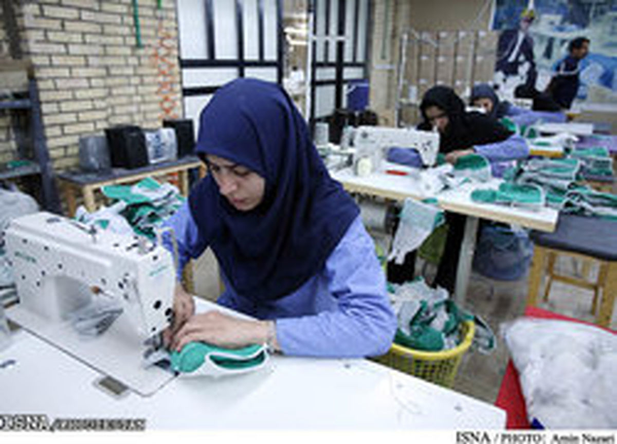 ۶۰ درصد از کارکنان کارگاه‌ها بی جیره مواجب کار می‌کنند!
