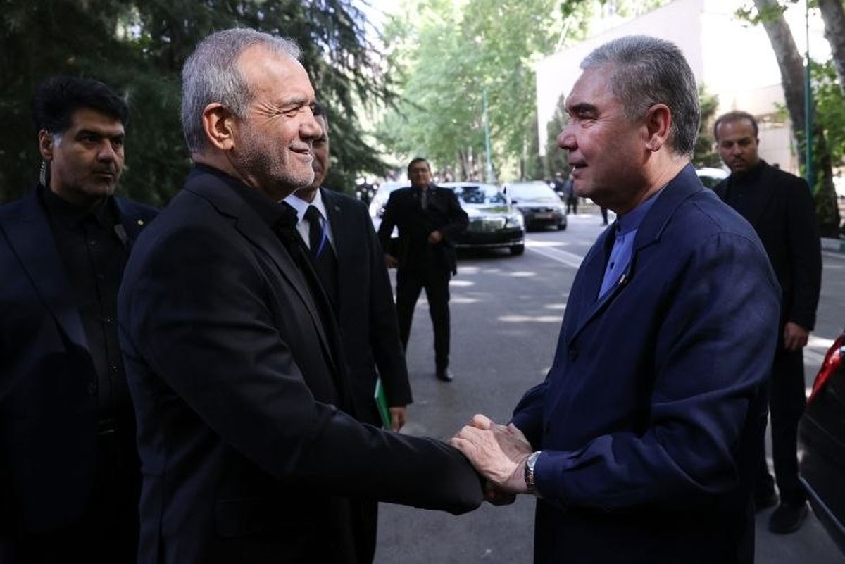 تصاویر: دیدار رهبر ملی ترکمنستان با دکتر پزشکیان