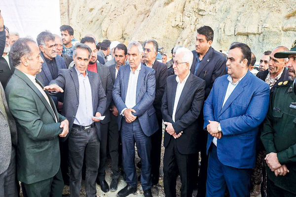 عضو شورای  اسلامی روستای رویین: مردم رویین از اول با این واگذاری مخالف بودند