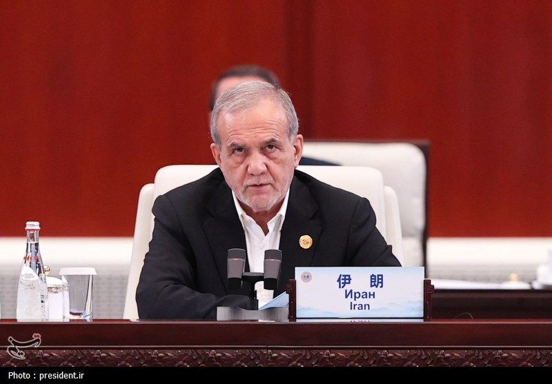 دیدار پزشکیان با رئیسجمهور ترکیه