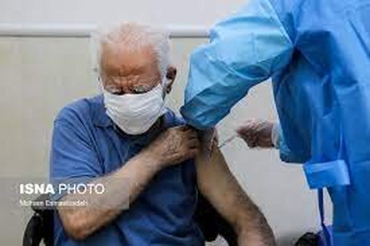 عوارض خطرناک تزریق واکسن کرونا در حالت ناشتا