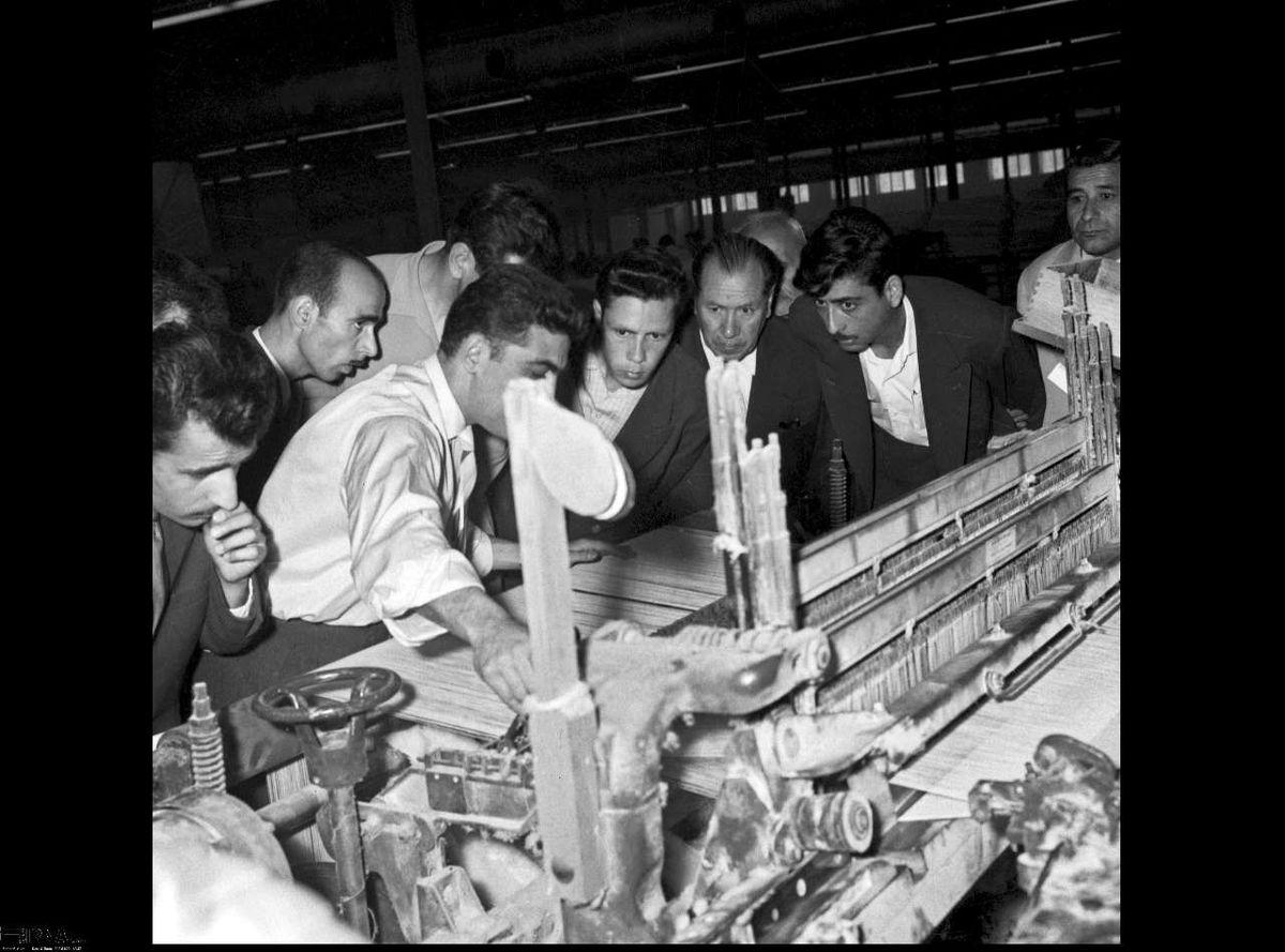 تصاویر: كارخانه چيت سازی تهران در سال ۱۳۳۹