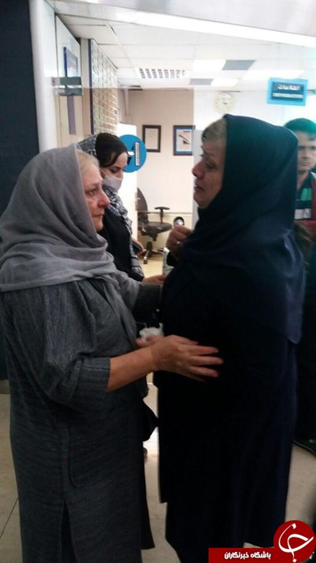 بغض همسر پورحیدری ترکید +عکس