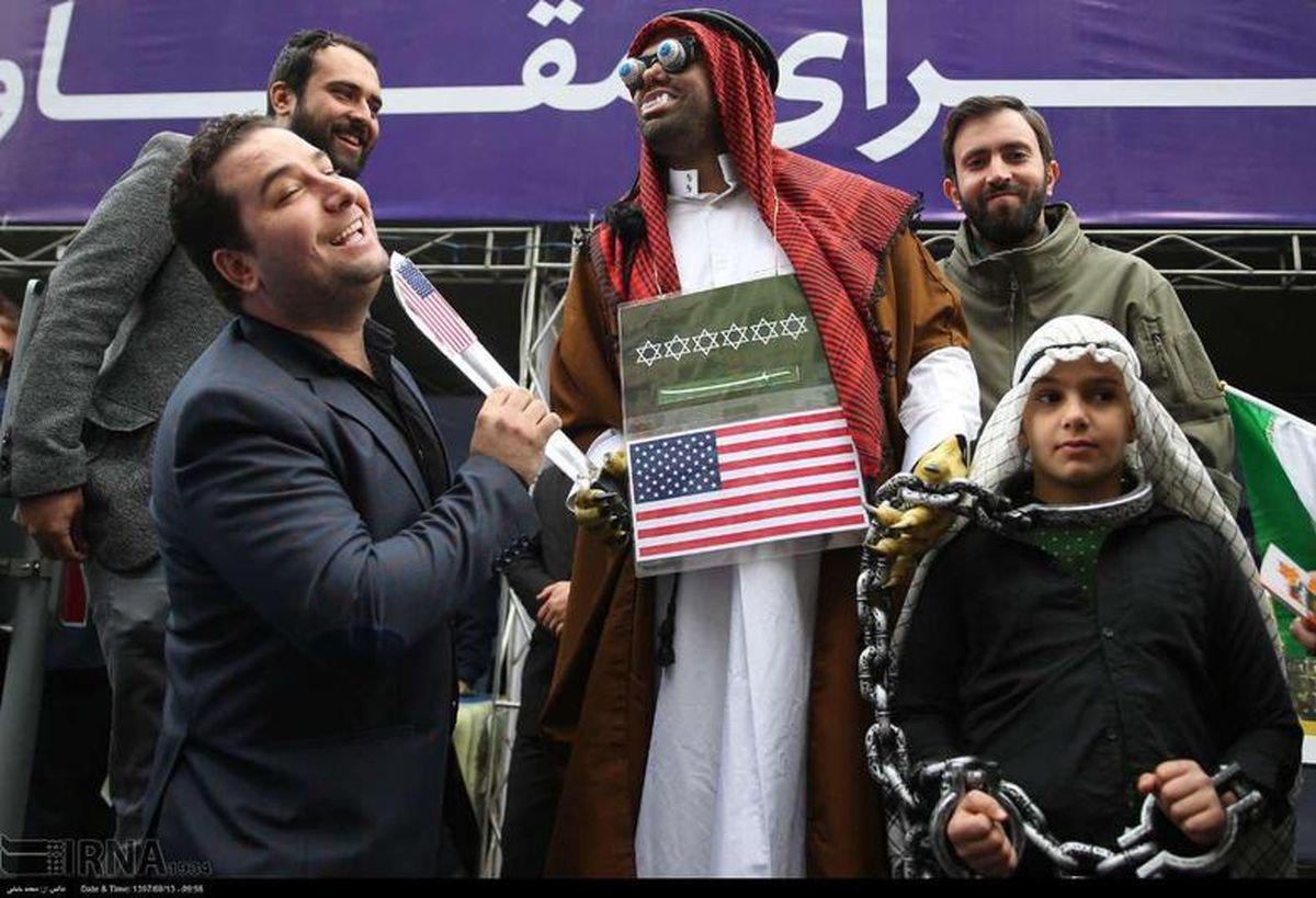 عجیب‌ترین صحنه راهپیمایی ۱۳ آبان تهران! /عکس