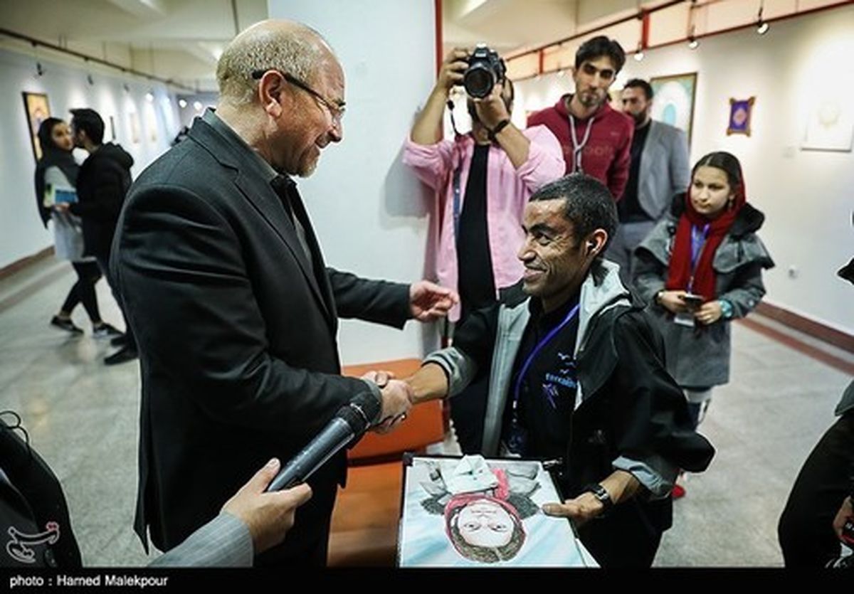 تصاویر: بازدید محمدباقر قالیباف از جشنواره هنری همام