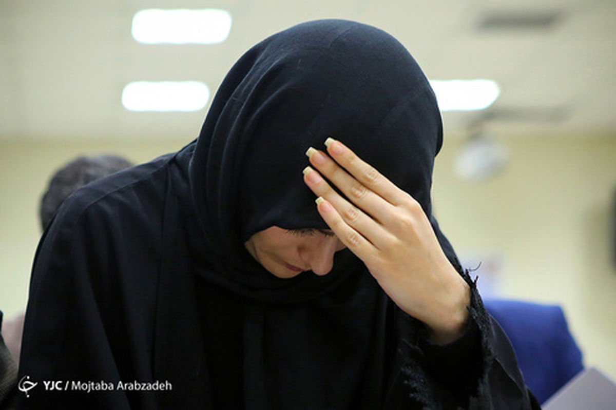 تصاویر: گریههای یک زن در دومین جلسه دادگاه فلاح اشتری