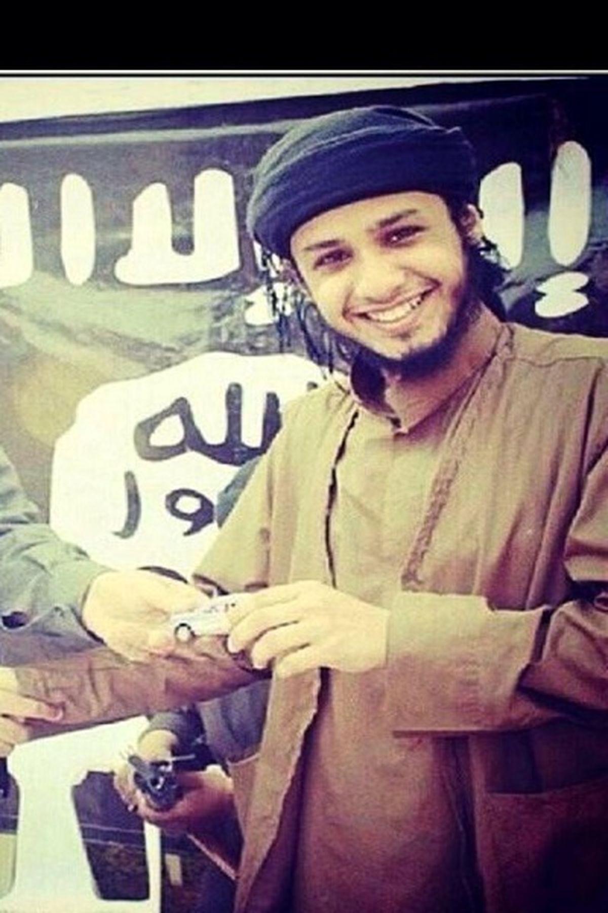 خواننده داعش به هلاکت رسید+عکس