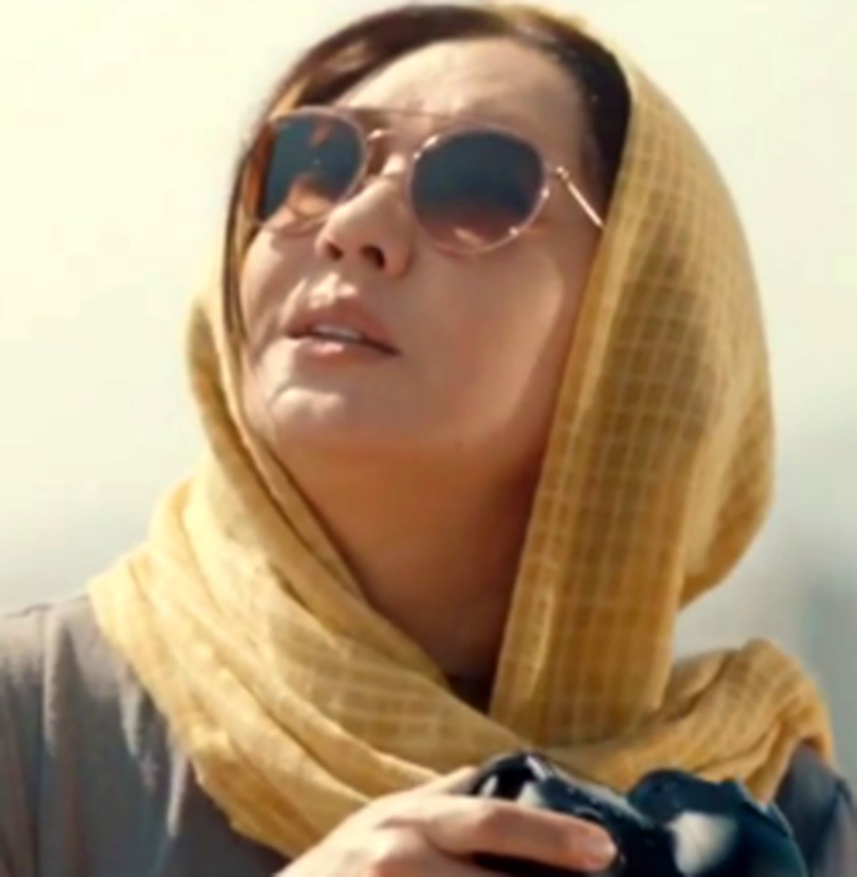 تبلیغ لاکچری «نیکی کریمی» غوغا به پا کرد! +تصاویر