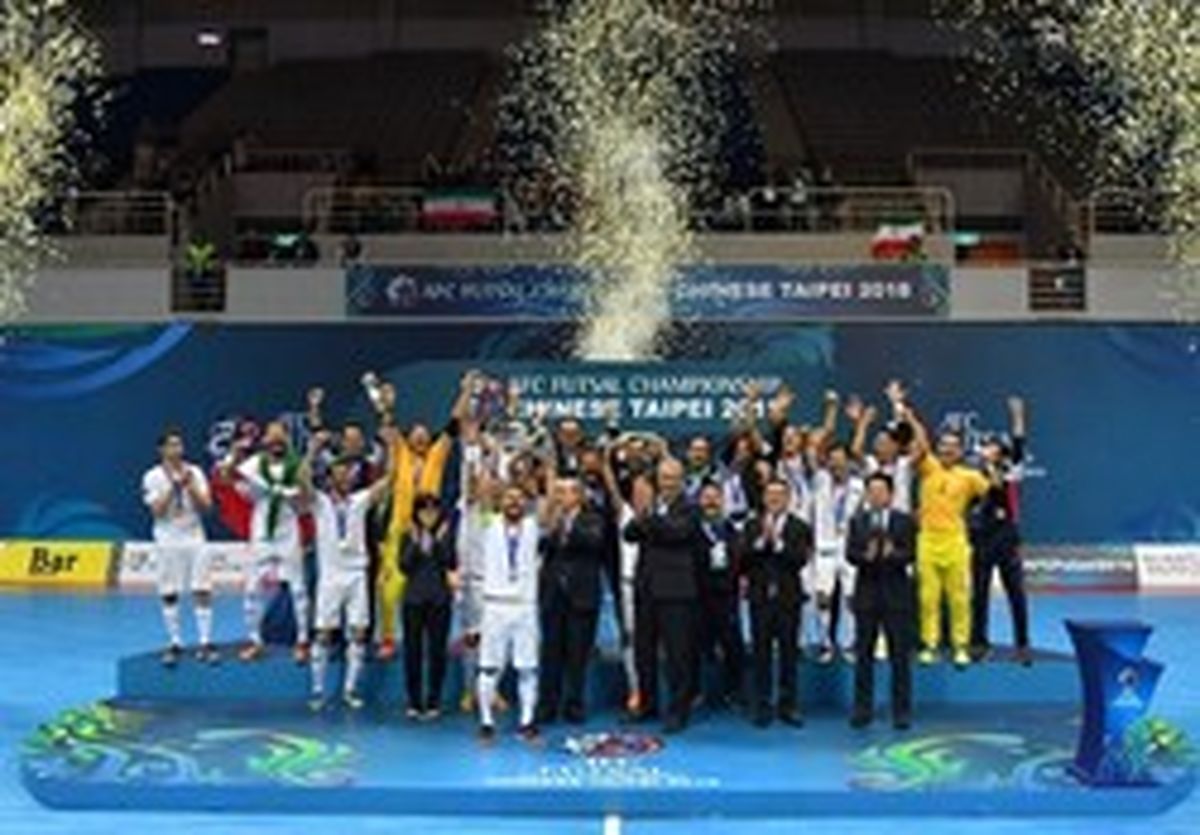 تاج و کفاشیان جام قهرمانی را به ایران اهدا کردند