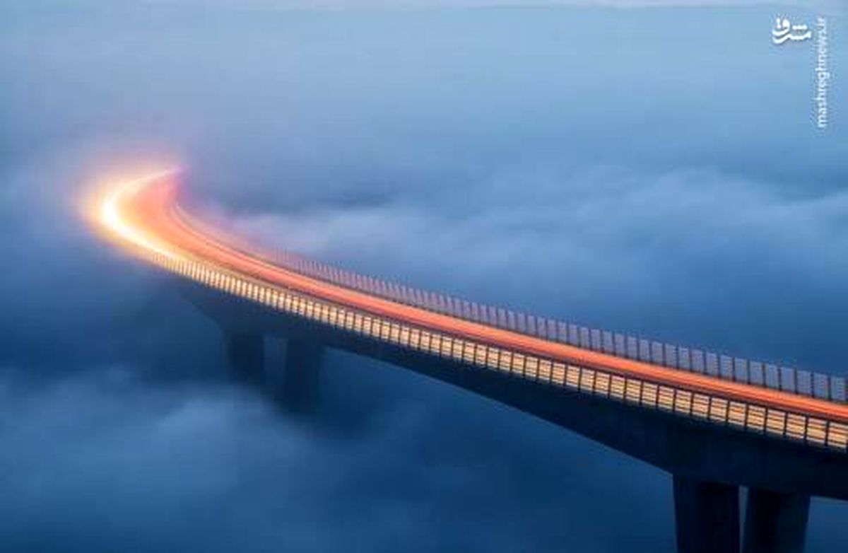 عکس: ترافیک در میان ابرها