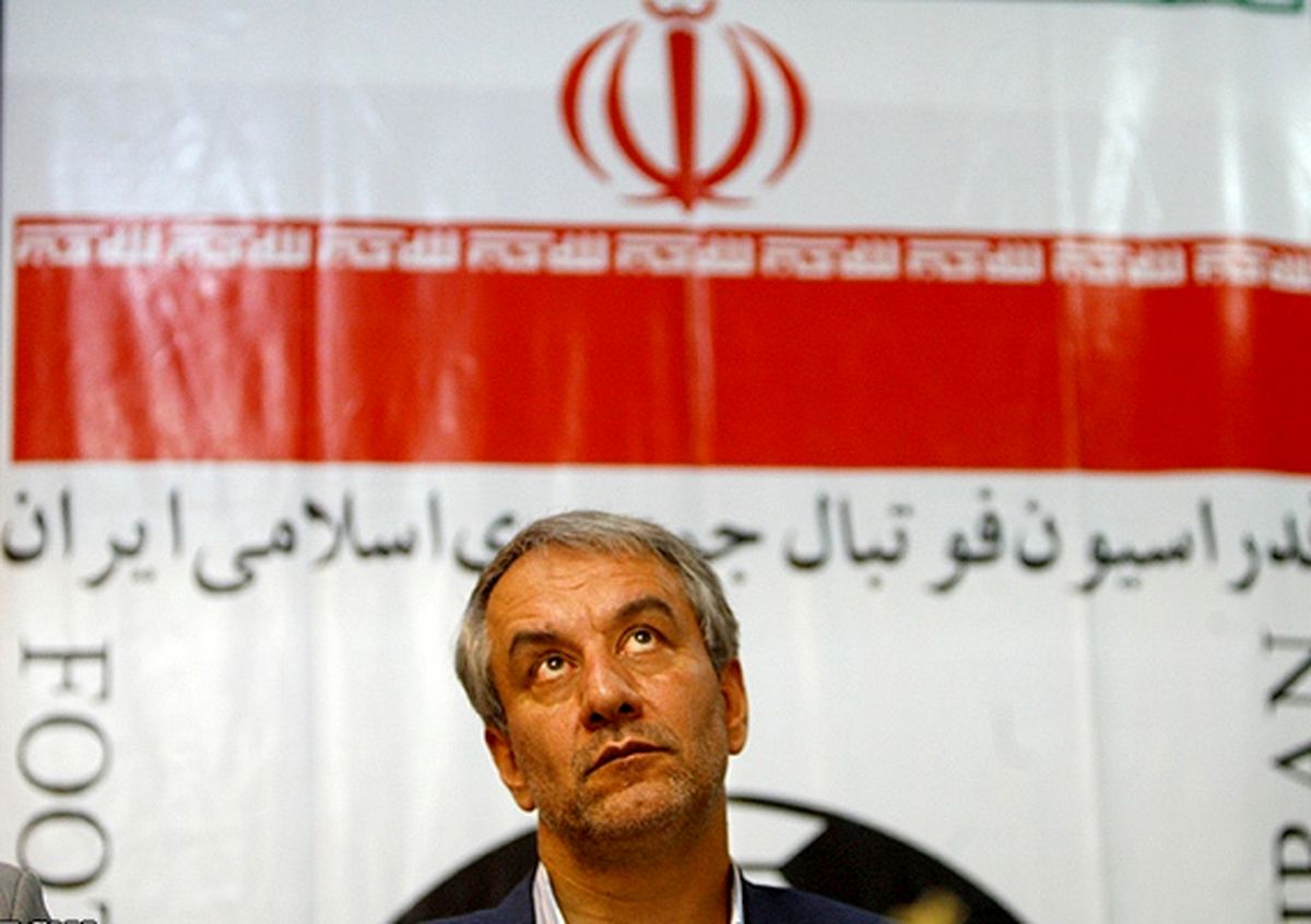 کفاشیان: حقوق نمی گیریم که جلوی مان را بگیرند!