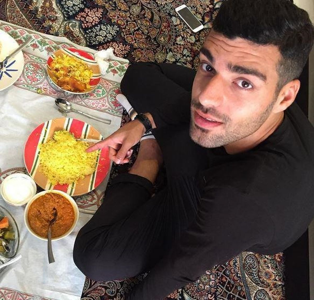 دوپینگ مهدی طارمی پیش از دربی +عکس