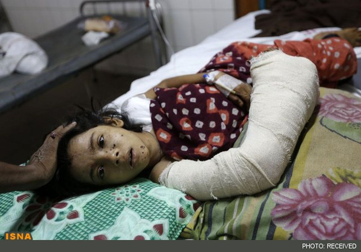 عکس/ انفجار بمب در دستان دختر