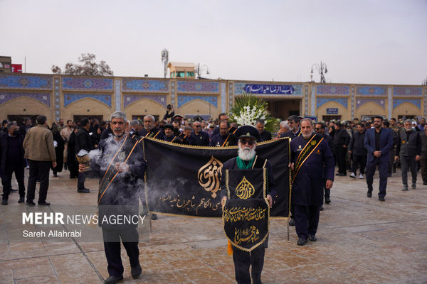 تصاویر: تشییع شهید ارتشی مدافع امنیت در شیراز