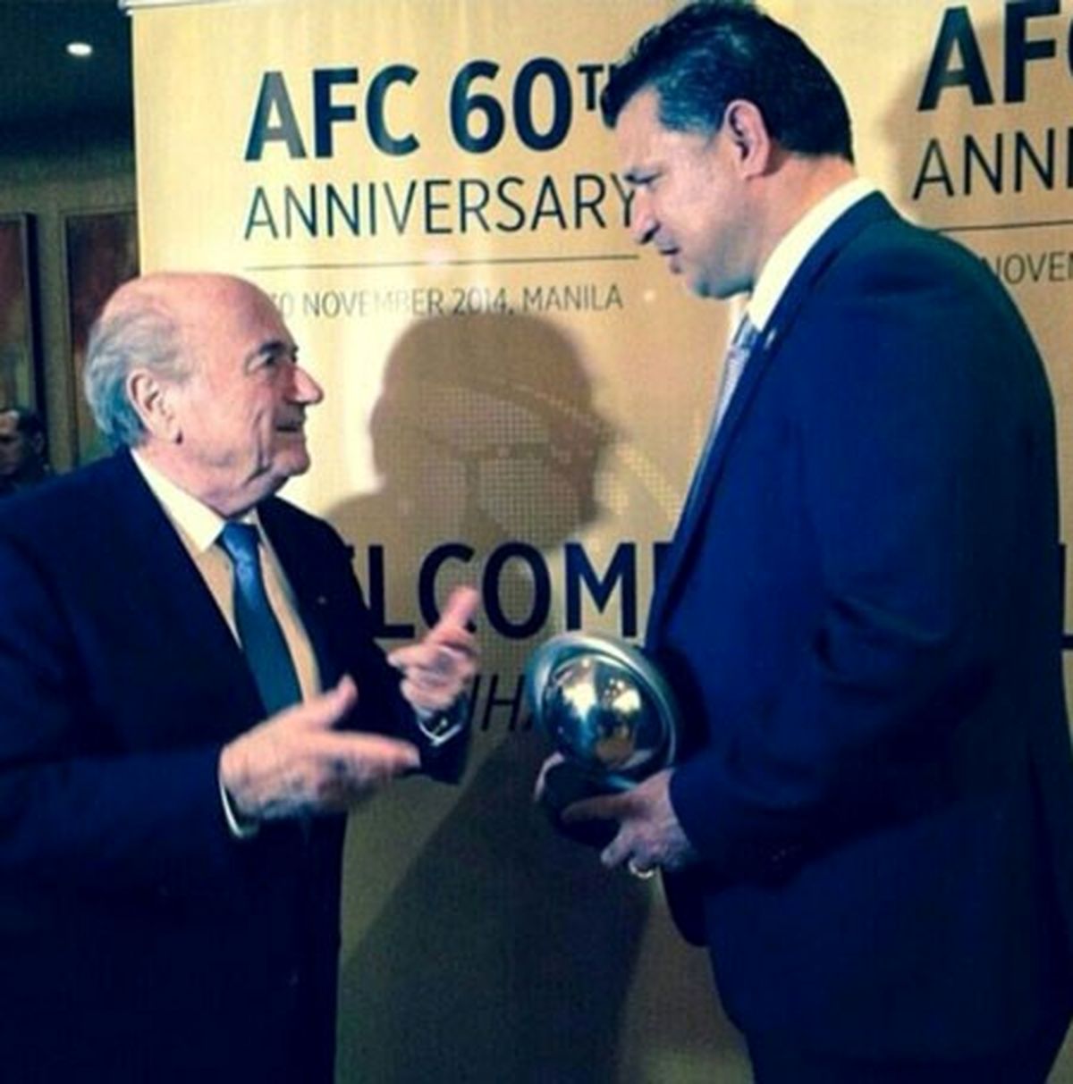 علی دایی و سپ بلاتر در کنار هم/عکس