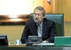 پاسخ لاریجانی به تذکر صادقی