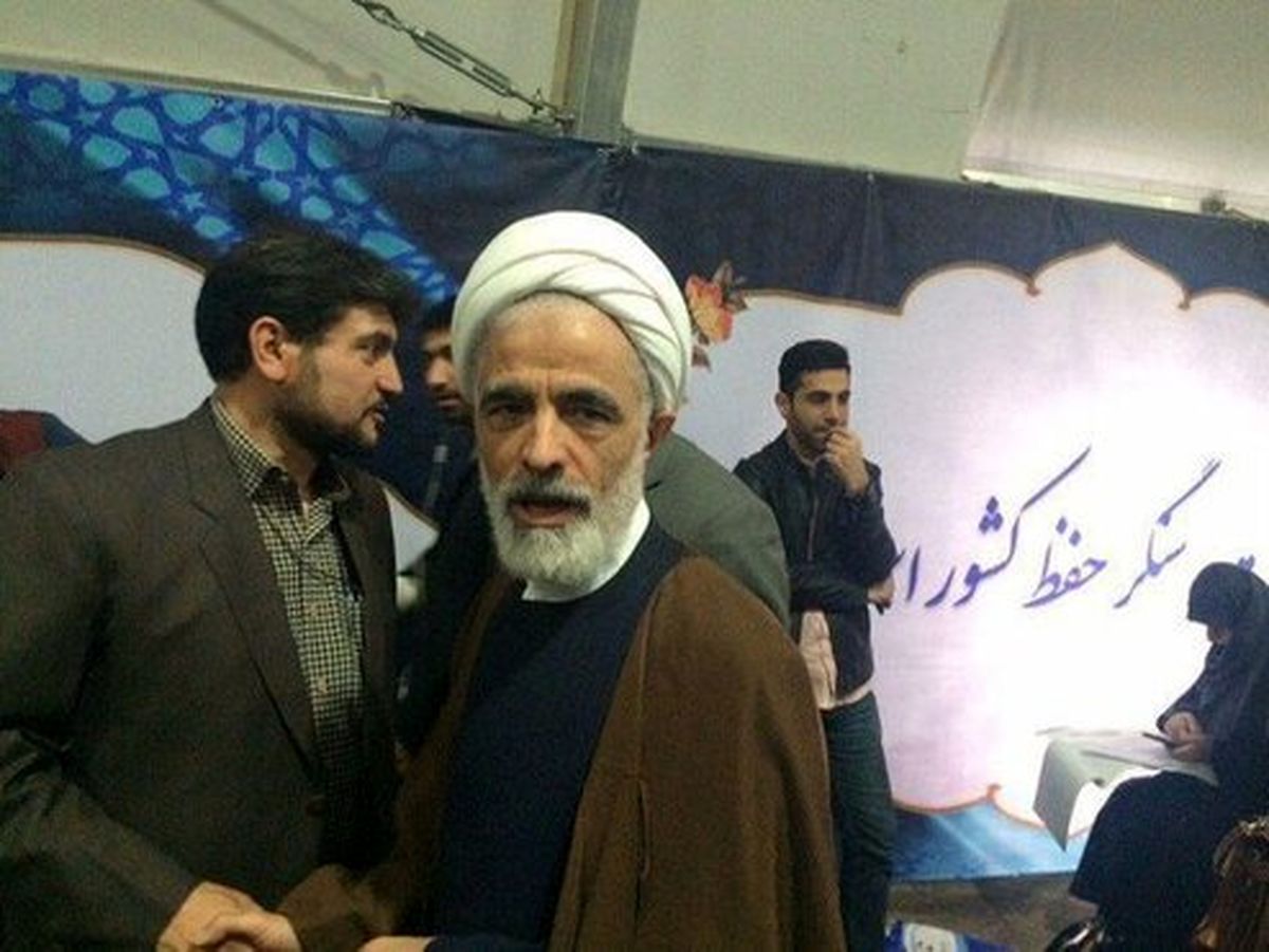 حواشی روز آخر ثبت نام کاندیداها/ زوج نماینده بازهم کاندیدا شدند/ وزیر اقتصاد دولت احمدی‌نژاد هم کاندید شد