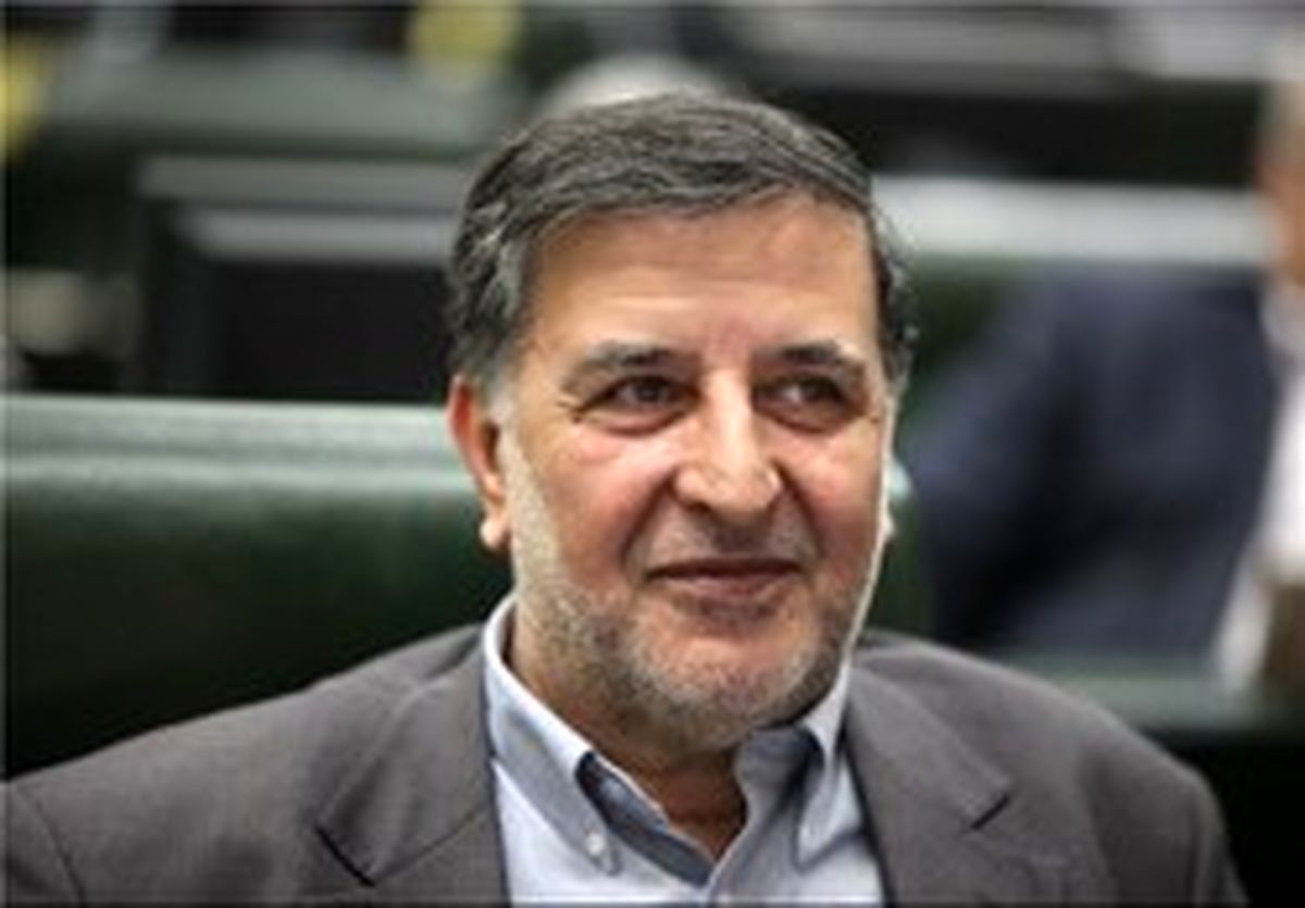توضیحات یوسفیان ملا درباره پسگیری امضای نمایندگان پای استیضاح وزرا