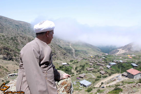 عکس/ هاشمی در ارتفاعات