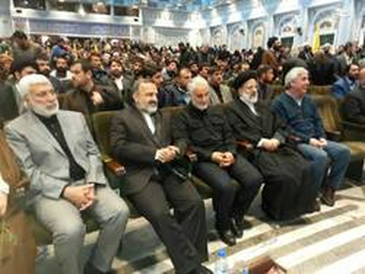 عکس: همایشی با حضور حاج قاسم،حاتمی‌کیا و رئیسی