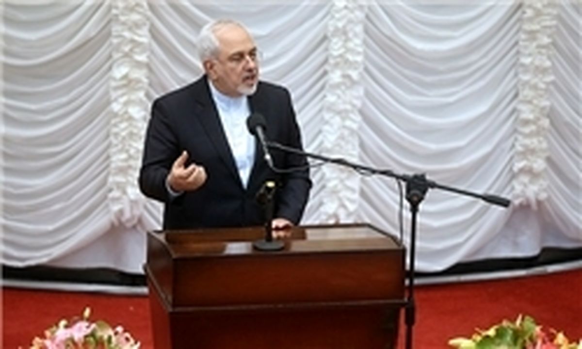ظریف: زنان می‌توانند پیشگام مبارزه با خشونت باشند