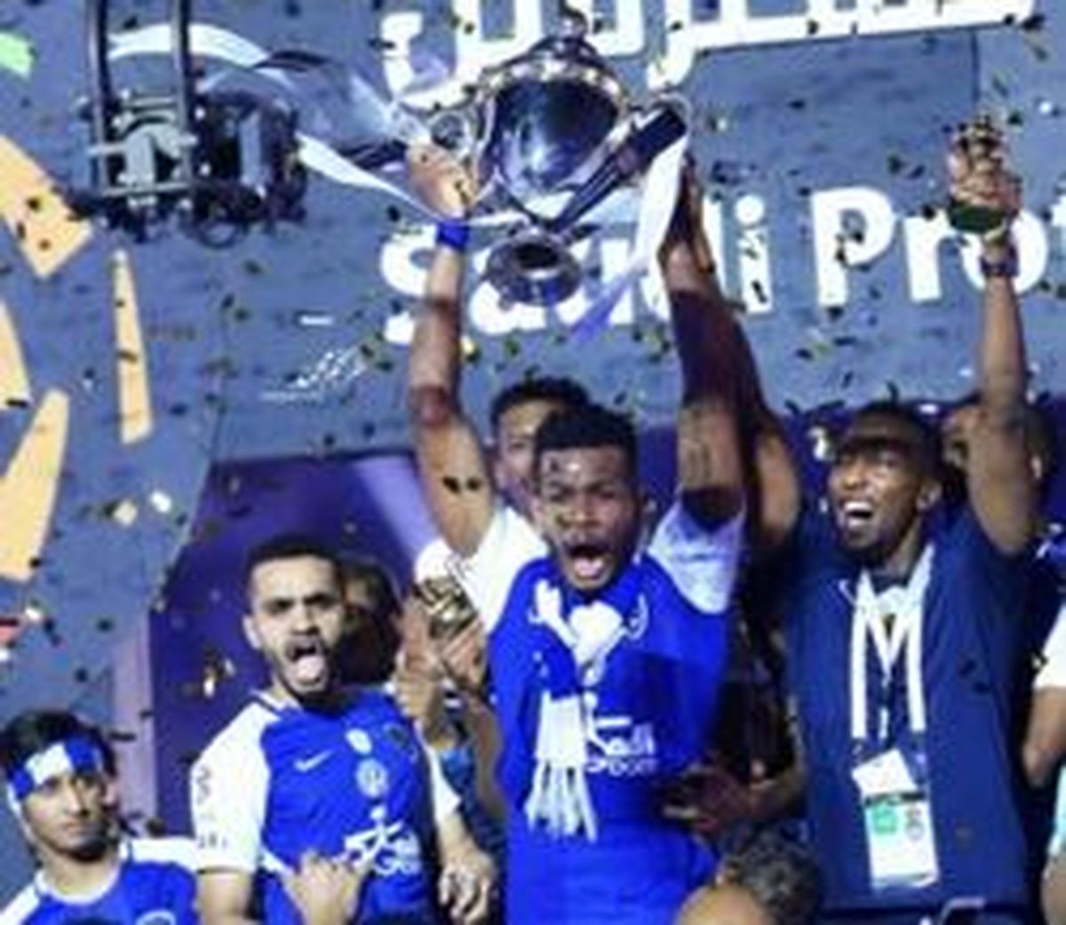 الهلال ۴۳ میلیارد تومان کاسب شد