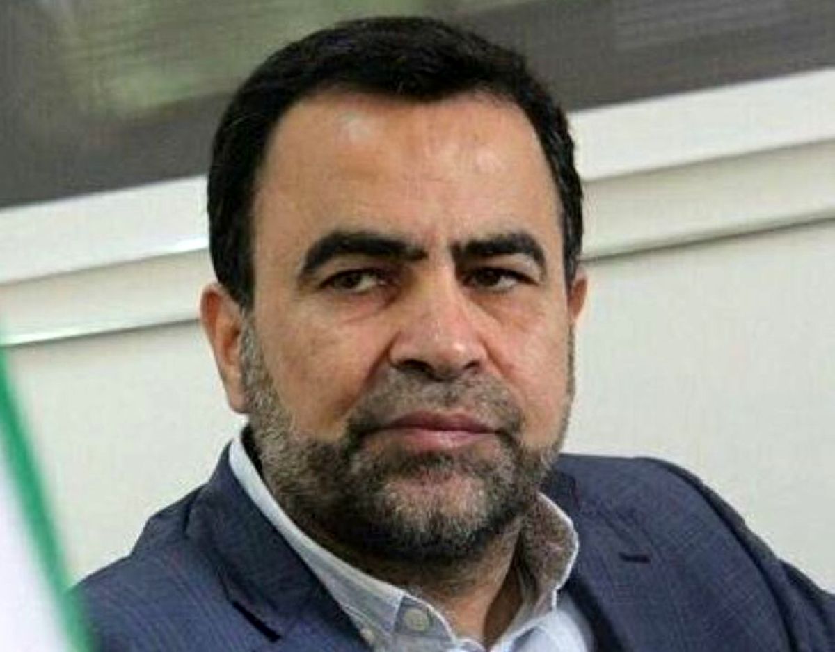 تلاش، شجاعت و دلسوزی رئیسی بیشتر از روحانی است