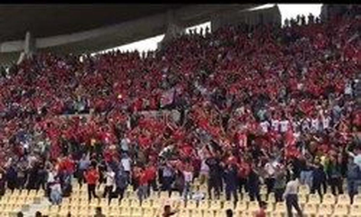 بازیکن نساجی از خوشحالی غش کرد!