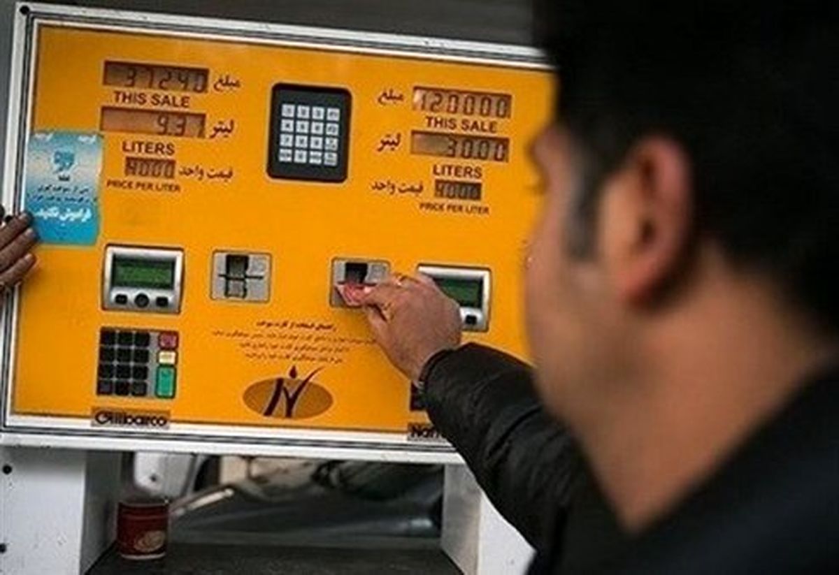 بازار داغ دلالی سهمیه بنزین در جایگاهها