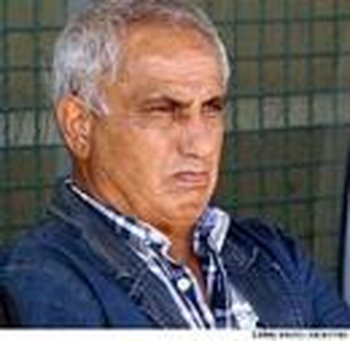 خيلي زشت است كه يك بازيكن بعد از توهين به مربي به تيم بازگردد