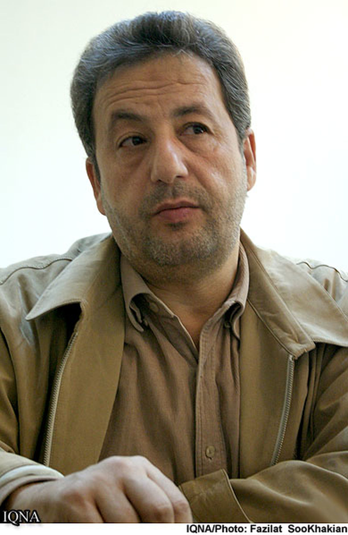 طالبی: فیلم من نقد یک دوره تاریخی است/تا زنده هستم زیر میز انگلیسی‌ها می‌زنم!