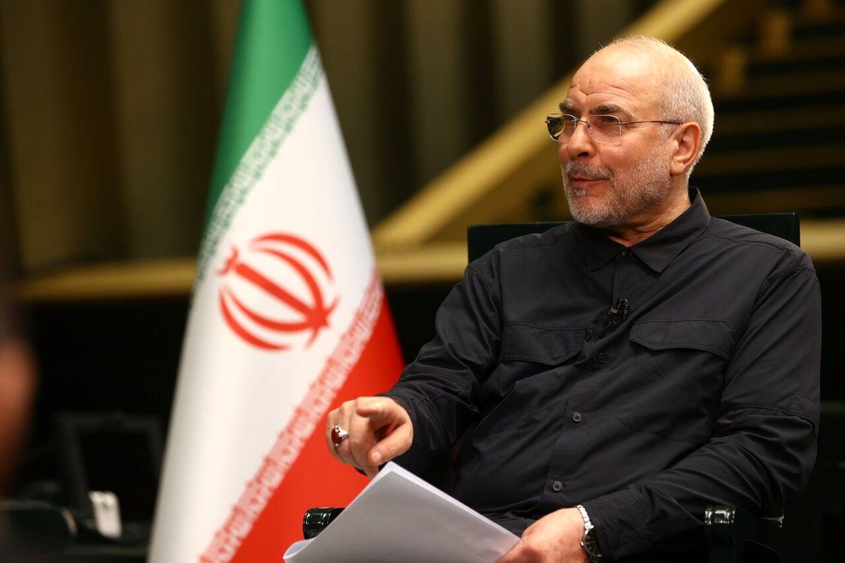  رئیس مجلس از ابعاد جنگ تحمیلی ۱۲ روزه و نقش رهبر انقلاب می‌گوید