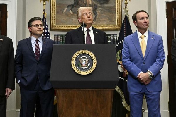 ترامپ مادورو را تهدید کرد