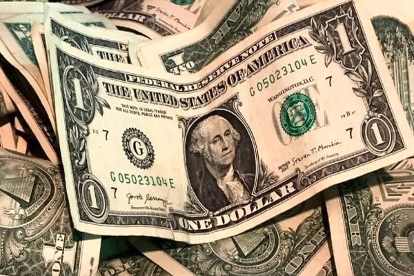 جهش تاریخی قیمت دلار و یورو ۱۷ آبان | دلار در آستانه انفجار قیمتی 