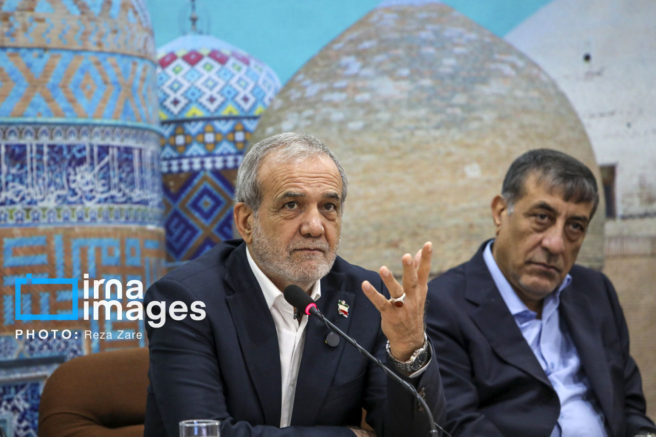 پزشکیان: دولت کوچکتر خواهد شد