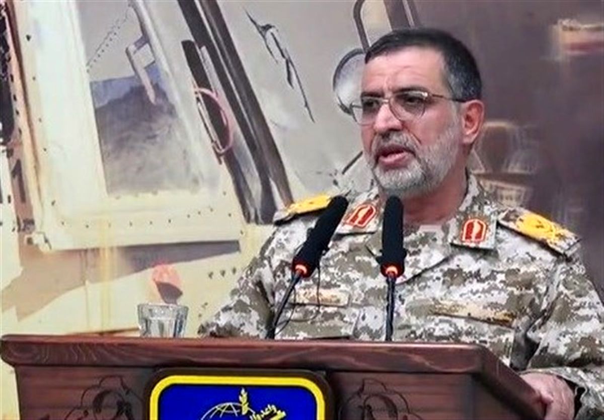 سردار نائینی: جنگ روانی دشمن ادامه دارد