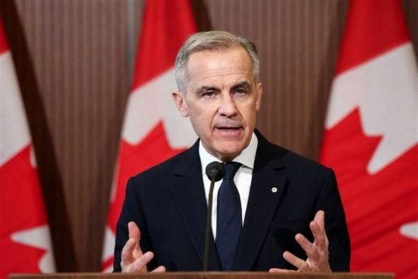 کانادا: هواپیماهای روسی باید سرنگون شوند