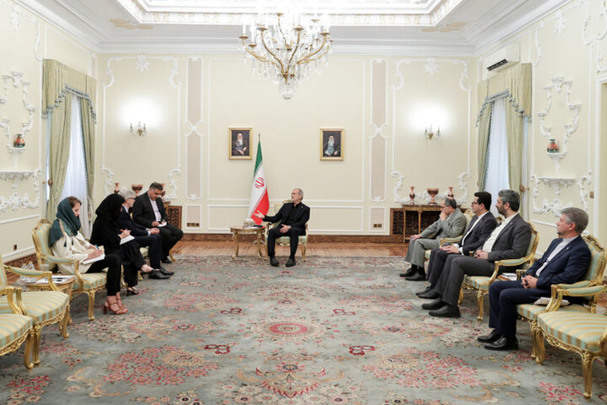 طالب جنگ نبوده و آماده گفتگو هستیم