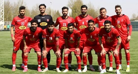 بازیگر معروف سینما و تلوزیون تماشاگر بازی دوستانه پرسپولیس +عکس